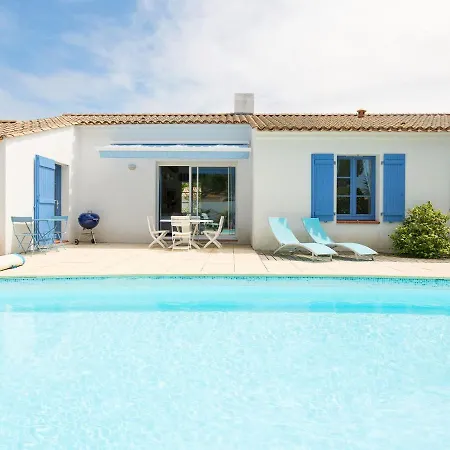 Luxurious With A Dishwasher, Only 3 5km From The