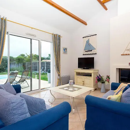 Luxurious With A Dishwasher, Only 3 5km From The 빌라 생장드몽