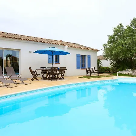Luxurious With A Dishwasher, Only 3 5km From The *