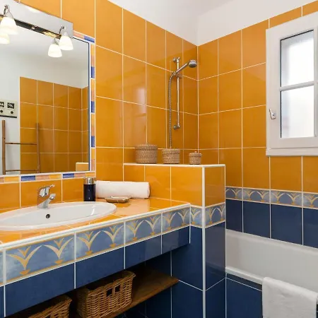 빌라 Luxurious With A Dishwasher, Only 3 5km From The *